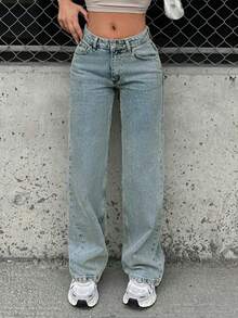 Jeans dritti classici e vintage lavati per donna