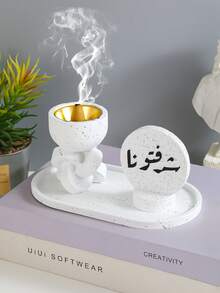 مجموعة من موقد البخور والزخارف الديكورية. حامل البخور، موقد البخور، عطر المنزل، ديكور المنزل. إنه مناسب لديكور المنزل، غرف النوم، غرف المعيشة (كزخرفة مركزية)، المكاتب، أماكن اليوغا، والحفلات، وخلق جو أنيق. كما يمكن استخدامه لديكور المعبد. هذا الموقد العطري هدية مثالية للأعياد، للعائدين إلى المدرسة، كهدية تخرج، أو كهدية للنساء.