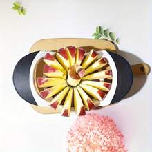 16 Slices Apple Slicer And Corer - Stainless Steel Fruit Divider Tool For Apples, Pears, And Potatoes, Convenient And Fast Manual Kitchen Utensil, Dishwasher , Perfect Gift For Home Cooking Enthusiasts - Đỏ và đen - Xem 5