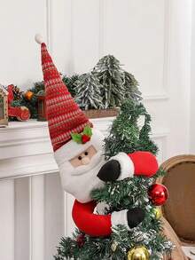 Décorations de Noël - Bonhomme de neige sur le dessus de l'arbre de Noël - Décoration de Père Noël avec écharpe rayée rouge et blanche, accents de houx vert, ornements dorés pour la décoration de la maison et de la pièce pendant les fêtes