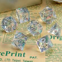 7pcs/Set Multifaceted Transparent Resin Dice, Refracting Multi-Color Lights, Board Games, Parties, Festivals, Outdoor Yard Games, Halloween, Christmas Gifts - White - View 4