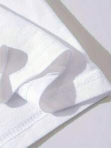 Camiseta del Día de San Valentín, diseñada con una "rosa" creativa en 3D, hecha de tela de punto para mayor comodidad y confort.Camisa de Manga Corta Ligera para Hombre, Adecuada para Varias Ocasiones, como Negocios, Ocio, Deportes al Aire Libre, Fiestas, en Stock - Blanco - Ver 5