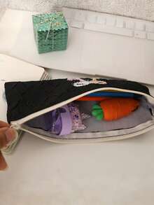 1 Estojo de Lápis com Laço: Com uma estética elevada, grande capacidade, funciona tanto como um estojo de papelaria fofo para meninas quanto como uma bolsa de armazenamento para estudantes. Com um design minimalista, porém adorável, é um item essencial para passeios e uma escolha ideal para senhoras conscientes de estilo. - Multicolorido - Visão 4