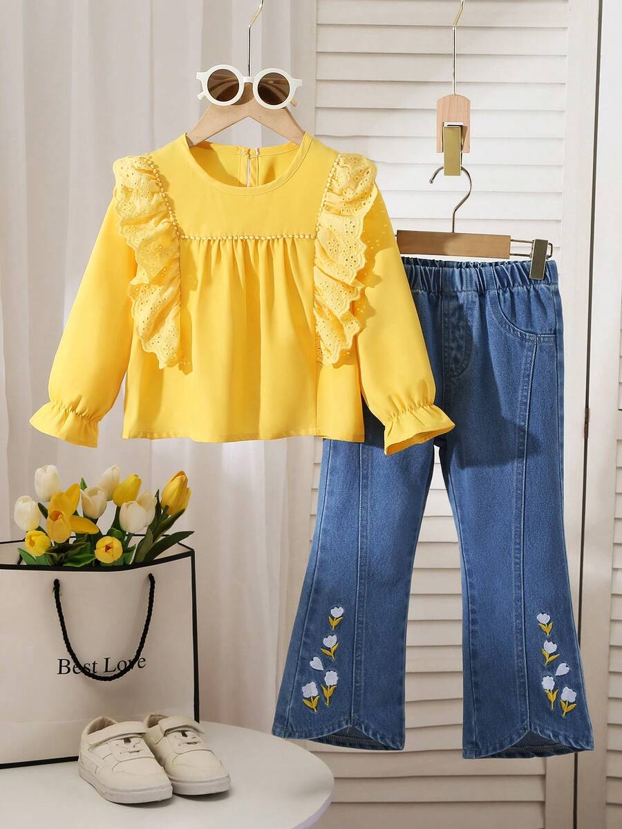 两件套女童休闲牛仔套装，舒适百搭，包含荷叶边袖衬衫和花卉刺绣牛仔裤，春夏新品 - 彩色 - 查看 1