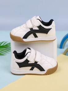 2025新款童鞋，女童运动鞋，男童休闲运动鞋，幼儿软底学生版，简约设计 - 白色 - 查看 3