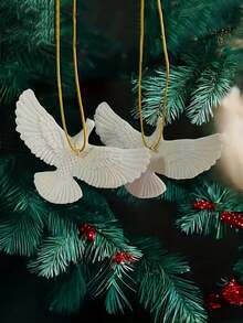 1/2 szt. uroczych gołębi inspirowanych filmem "Kevin sam w domu" – autentyczna replika ozdób świątecznych, idealna do dekoracji świątecznych. Figurki kolekcjonerskie na Boże Narodzenie i jesienną dekorację domu.