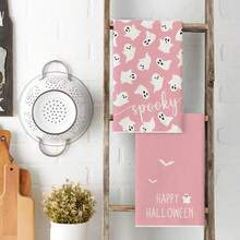 [Halloween And Christmas Decoration] 2/4 Pieces Of Halloween And Christmas Kitchen Towels, Pink And White Ghost Style Tableware Towels, And Gingerbread Man Towels Are Terrifying Dry Hand Tea Towels Used For Cooking And Wiping. They Are Soft, Comfortable, Absorbent, And Durable, Suitable For Home Decoration And Halloween Party Decoration. Halloween Decoration, Room Decoration, Autumn Decoration, Winter Decoration.