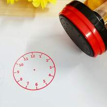 Con dấu đồng hồ tròn lớn, Con dấu thời gian, Đồ dùng giảng dạy, Đồ dùng văn phòng, Con dấu khen thưởng giáo viên, Con dấu bài tập về nhà, Con dấu thời gian, Hiệu quả và di động, Quản lý thời gian, Đồ dùng văn phòng và giáo dục, Chất liệu ABS, Công cụ khen thưởng lý tưởng - Thiết kế hiệu quả và di động, Dễ dàng điền - Một cỡ - Xem 4