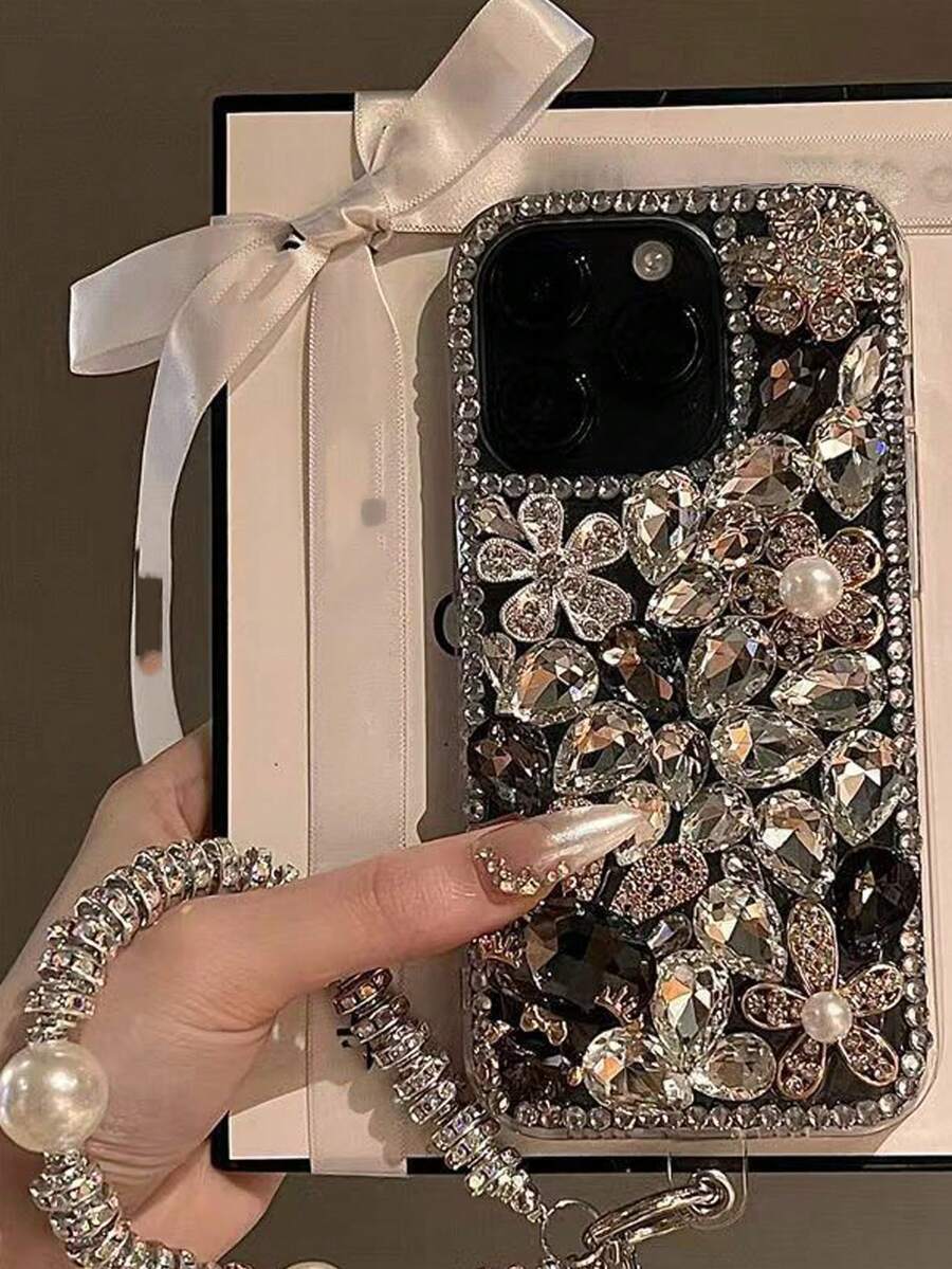 Fashionable Luxury Crystal Flower Pearl Rabbit With Crystal Ring Bracelet Phone Protective Case Suitable For IPhone 17 Pro Max/16 Plus Anti-Drop Phone Case - Black and White - View 1