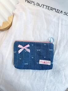 1 Piece Cute Square Coin Purse With Denim Bow Pattern Mini Lipstick Organizer Bag With Detachable Bow Pendant Portable Cosmetics Bag Soft Fabric Sanitary Napkin Organizer Bag Fashionable Clutch Pouch Wallet Small Items Storage Bag For Key, Earphone, Coin, Lipstick, Lip Oil, Card, Girls'Accessories College Vacation Cruise Summer Holiday Essentials Organizer Bag With Zipper Women's Makeup Storage Bag