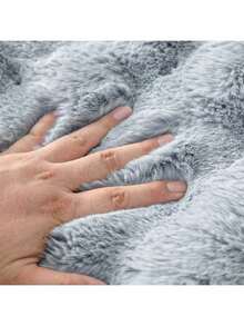 1pc Faux Rabbit Fur Sofa Cover, Warm & Thick Plush Pet Friendly Anti-Slip Sofa Protector For Bedroom, Office, Living Room, Home Decor