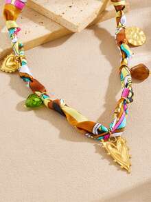 1 Peça Lenço de Seda Estiloso e Boêmio, Colar Feminino, Pingente Multielemental Banhado a Ouro em Aço Inoxidável Resistente à Descoloração, Acessório Adequado para Todas as Estações, Uso Festivo ou Diário, Presente de Natal