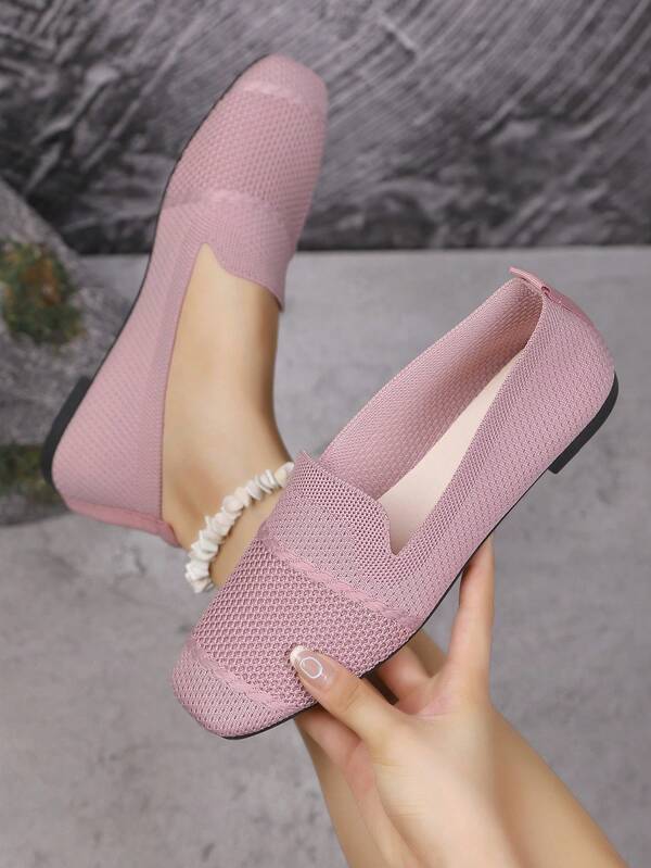 Novos sapatos femininos plus size, novos mocassins versáteis de malha com bico quadrado e sola macia de 2025