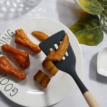 Kitchen Utensil Set, 33PCS Silicone Cooking Utensils Set With Wooden Handle, Non-Stick Cooking Spoons Utensil Sets, Silicone Kitchen Utensils Set, Heat Resistant Kitchen Tools, Heat Resistant Set