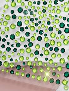 2 Sheets 650pcs Green Self-Adhesive Face Rhinestones, Multiple Sizes Available, Green & Dark Green Rhinestone Stickers, Suitable For Face, Eyes, Nails, Body, Craft Making - 綠色 - 查看 3