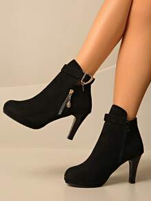 欧美新款秋冬细跟踝靴，侧拉链高跟短靴，时尚靴子，女短靴，欧美细跟高跟鞋，流行冬季新款性感圆头靴，简约高跟女靴