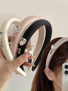 1pc French Sparkling Heart Diamond Headband, Minimalist Elegant Crystal Heart Black Wide-Brim Headband For Women, Versatile Hair Accessory For Autumn/Winter, Hair Accessories, Hair Tools, Beauty Accessories, Curly Hair Accessories For Women, Fall, Travel, Hair Tools, Accessories Women, Hair Stuff, Fall, Hair Accessories Women, Hair Tools, Hair Stuff, Stuff, Beauty Accessories, Gifts, Travel, Gifts For Women, Hair Stuff, Stocking Stuffers