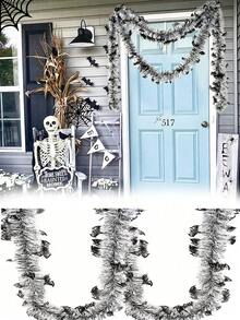 1PC Halloween Black And White Metal Wire Garland Ornaments Bat Style Gray And White Metal Wire Garland Decoration Halloween Home Decorations Suitable For Fireplaces, Galleries, Support Pillars, Doors, Windows And Stairs Halloween Theme Party Background Decoration