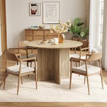 LITTLE TREE 39" Round Dining Table For 4, Farmhouse Kitchen Table With Sturdy Fluted Wooden Base, Modern Small Circle Dinner Table For Dining Room, Living Room - 淺棕色 - 查看 1