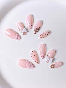 10片手工按压式短指甲贴，波点美甲贴，法式美甲贴纸，棕色美甲贴，红色美甲贴，黑色美甲贴，白色美甲贴，粉色美甲贴，蓝色美甲贴，可爱美甲贴，畅销手工五角星美甲贴，3D瓢虫蝴蝶结装饰杏仁形美甲贴纸，女士和女孩美甲用品，手工按压式指甲贴 - 粉色 - 查看 6
