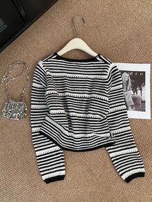 女士休闲黑白条纹拼接镂空针织开衫，时尚设计，宽松休闲上衣，女士秋季服装
