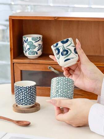 4pcs Minimalist Printed Ceramic Espresso Cups Set With Wooden Tray, Elegant Home Use, Green, Morning Coffee, Afternoon Tea, Cappuccino, Office Desk, Couple & Family Coffee Cup Set, Japanese Style Mugs