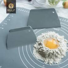 2pcs Plastic Cake Cream Scraper Dough Butter Batter Scraper Baking Tools Household Baking Cutting Tools Kitchen Gadgets