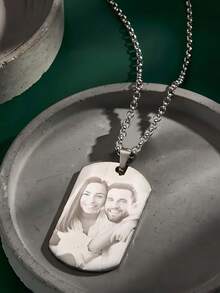 Colar com Pingente Personalizado com Foto e Texto Gravados a Laser - Personalizável com Nome, Foto, Aniversário - Corrente Preta/Prateada/Dourada - Presente Ideal para Aniversário, Formatura, Dia dos Namorados - Item Comemorativo Elegante e Boho - Gravação a Laser de Alta Qualidade - Adequado para Ocasiões Casuais e Formais, Colar com Pingente de Placa de Identificação, Toque Metálico, Presente Sensorial, Design Clássico, Material Durável, Moda Feminina - Multicolorido - Ver 10