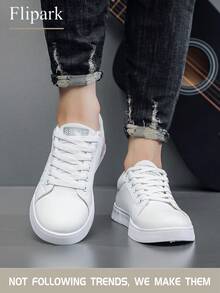 Flipark 男式条纹设计系带滑板鞋 - 耐磨 PU 皮革鞋面、透气面料内里、布质鞋垫、防滑 PVC 鞋底、圆头，非常适合秋季、春季、夏季、冬季户外休闲穿着 - 銀色 - 查看 4