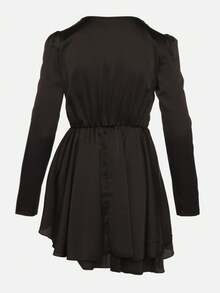 Vestido mini de satén con escote profundo y lazo en la espalda - Negro - Ver 7