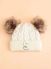 1 pezzo Cappellino bianco a maglia con doppio pon pon carino per neonati/bambini, berretto morbido e caldo adatto per bambini e bambine, disponibile con lettere da A a Z