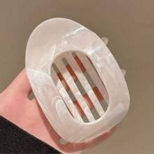 1pc Flat Round Hair Clip, Suitable For Bun Hairstyle, Hair Claw Design, Elegant Hair Accessory For Women, Floral Pattern, Random Design, Claw Clips, Hair Claws, Clips For Hair, Hair Slide, Hair Barrettes