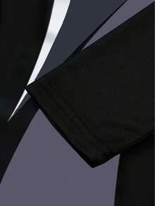 Camisa polo de manga larga para hombre, diseño geométrico de patchwork en blanco, negro y gris con un estilo minimalista, líneas elegantes que transmiten sofisticación, cuello clásico de polo con cierre de botones, tela cómoda, versátil para el trabajo, casual, al aire libre, primavera/otoño - Negro - Ver 4