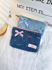 1 Piece Cute Square Coin Purse With Denim Bow Pattern Mini Lipstick Organizer Bag With Detachable Bow Pendant Portable Cosmetics Bag Soft Fabric Sanitary Napkin Organizer Bag Fashionable Clutch Pouch Wallet Small Items Storage Bag For Key, Earphone, Coin, Lipstick, Lip Oil, Card, Girls'Accessories College Vacation Cruise Summer Holiday Essentials Organizer Bag With Zipper Women's Makeup Storage Bag