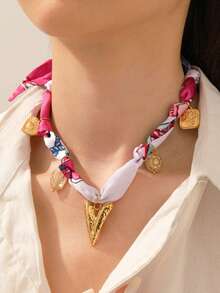 1 Peça Lenço de Seda Estiloso e Boêmio, Colar Feminino, Pingente Multielemental Banhado a Ouro em Aço Inoxidável Resistente à Descoloração, Acessório Adequado para Todas as Estações, Uso Festivo ou Diário, Presente de Natal