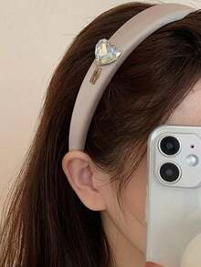 1pc French Sparkling Heart Diamond Headband, Minimalist Elegant Crystal Heart Black Wide-Brim Headband For Women, Versatile Hair Accessory For Autumn/Winter, Hair Accessories, Hair Tools, Beauty Accessories, Curly Hair Accessories For Women, Fall, Travel, Hair Tools, Accessories Women, Hair Stuff, Fall, Hair Accessories Women, Hair Tools, Hair Stuff, Stuff, Beauty Accessories, Gifts, Travel, Gifts For Women, Hair Stuff, Stocking Stuffers