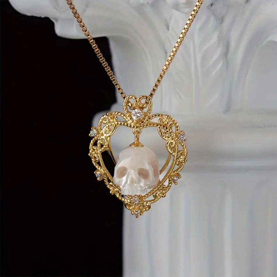 One Gothic-Style Skull Pendant Necklace Made Of Resin, Featuring A Heart-Shaped Design And Inlaid With Synthetic Cubic Zirconia; Suitable For Women; A Perfect Valentine's Day Gift; Fashionable Jewelry. - 金色 - 查看 1