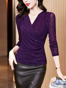 女士紫色网纱V领上衣，交叉褶裥设计长袖T恤，柔软修身，舒适打底衫，女士上衣，女士T恤，女士休闲服装 - 紫色 - 查看 3