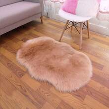 1pc Faux Fur Area Rug, Multiple Colors Available, 90cm X 60cm, Non-Slip, Handwash/Machine Washable, Wavy Shaped Carpet For Living Room, Bedroom, Bedside, Sofa, Kids Room, Wedding, Christmas, Fireplace, Dining Table, Plush Soft Luxury Home Decor