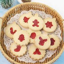 10pcs Christmas Cookie Cutters, 32 Shapes DIY Round Cake Mold, Cream & Jam Filled Cookie Baking Mold Set Christmas Christmas Decorations Christmas Pajamas Christmas Gifts Christmas Decor - Pink - View 7
