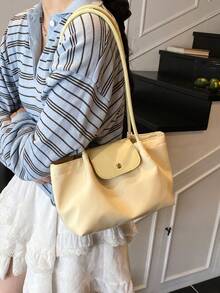 Minimalist Style Solid Color Women's Shoulder Bag, High-End Button Decorated Tote Bag, Fashionable Pleated Design Lightweight Storage Commuter Bag, Suitable For College Students' Daily Travel Lightweight Storage Shoulder Bag, Magnetic Buckle Opening And Closing Multifunctional Lightweight Storage Commuter Bag, Wear-Resistant Fabric Material Handbag, Suitable For Giving To Friends, Shopping, Dating, Business Trips, Travel Vacations - Màu vàng - Xem 3