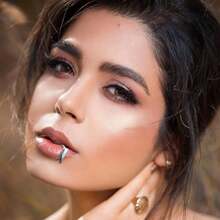 2PCS Stainless Steel Fake Lip RingLip Piercing Jewelry Vampire Teeth Wolf Tooth Lip Studs  Personalized Fangs For Women Men - như hình ảnh - Xem 5