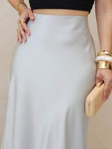 Simple Plain Satin Long Skirt For Daily Use And Elegant With Zipper Beachwear - 白色 - 查看 1