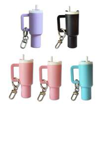 10/8/5/3/2pcs Mini Water Bottle Keychain - Street Style, Multiple Colors, Can Be Used For Keychain Accessory Charms, Wallet Charms, Cups, Wallet Accessories, Mini Water Bottle Keychain, Mini Cup Keychain, Key Ring Or Lip Balm, Cute Water Bottle Keychain, Plastic Material, A Good Gift For The Opening Season