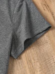 Mujer Playera con Diseño de Lobo Negro Morado Artístico Gráfico para Halloween - Gris - Ver 5