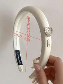 1pc French Sparkling Heart Diamond Headband, Minimalist Elegant Crystal Heart Black Wide-Brim Headband For Women, Versatile Hair Accessory For Autumn/Winter, Hair Accessories, Hair Tools, Beauty Accessories, Curly Hair Accessories For Women, Fall, Travel, Hair Tools, Accessories Women, Hair Stuff, Fall, Hair Accessories Women, Hair Tools, Hair Stuff, Stuff, Beauty Accessories, Gifts, Travel, Gifts For Women, Hair Stuff, Stocking Stuffers