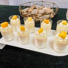 Conjunto de 10/50/100 unidades de copos cilíndricos transparentes de plástico para mousse, com capacidade de 100ml - Ideais para tiramisu, pudim, gelatina e cheesecake - Perfeitos para casamentos, aniversários, buffets e mesas de sobremesas. - transparente - Ver 7
