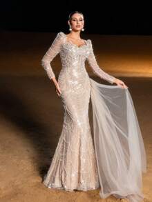 Faeriesty 奢华亮片串珠美人鱼晚礼服 - 心形领口，长袖，几何弧形串珠图案，薄纱拖尾，适合红毯盛典、新娘宴会、正式晚宴等场合，是春季婚礼派对的理想之选。 - 香檳色 - 查看 8