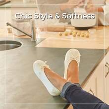 Isotoner Women's Satin Ballerina Slippers With Soft Tie Bow And Suede Sole - 礦物 - 查看 7