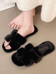 Women's Black Flat Metal Buckle Slip-On Fluffy Open Toe Slippers, Fur Lined Low Heel Fur Slides, Autumn/Winter New Furry Beach Soft Plush House Slippers - Black - View 5
